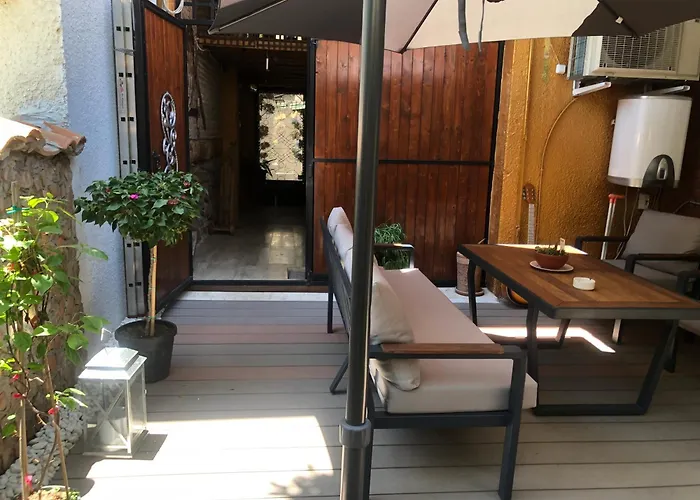 Ozzy Homes Muestakil Bahceli Muethis 4* 安塔利亚