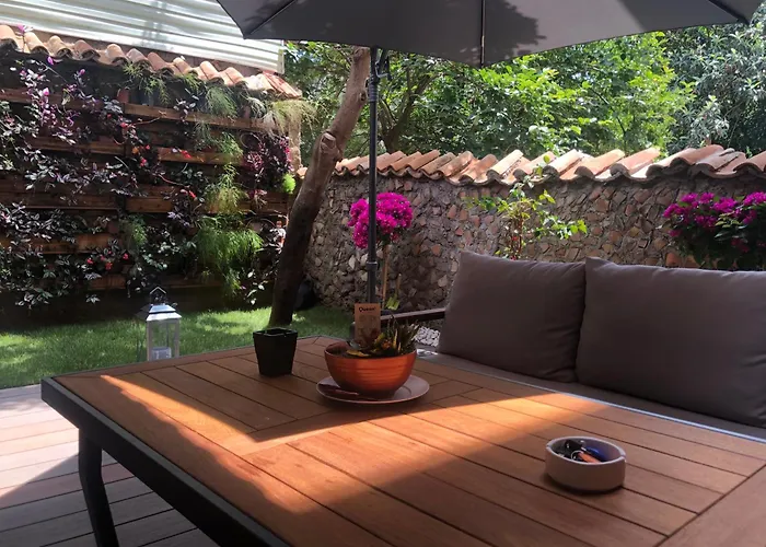 Ozzy Homes Muestakil Bahceli Muethis מלון דירות 4*