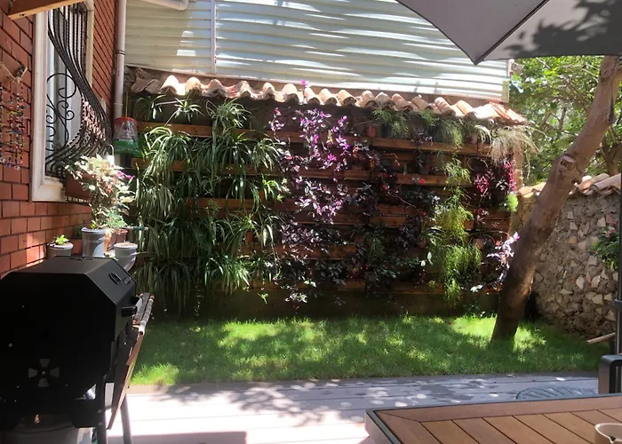 Ozzy Homes Muestakil Bahceli Muethis Aparthotel Antalya